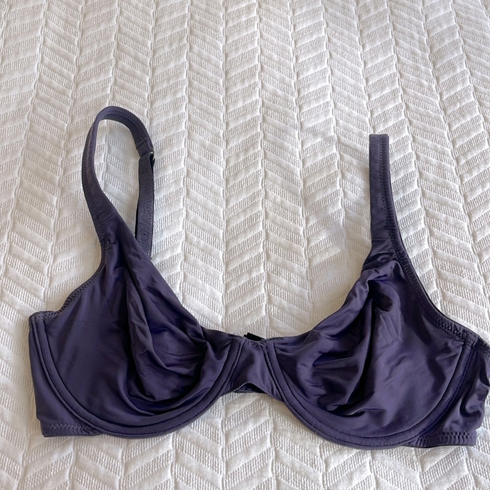 Natori Intimates Underwire Bra Size 34C